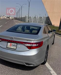 هيونداي أزيرا